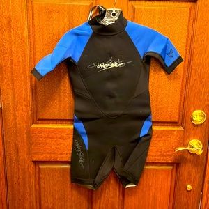 Ho Sports Junior Wet Suit Youth 12 Blue & Black Neoprene Wetsuit.